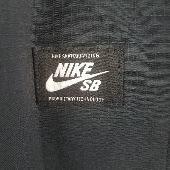 Nike SB Mens Dri-Fit Flex Black Jacket - Picture 4 of 4